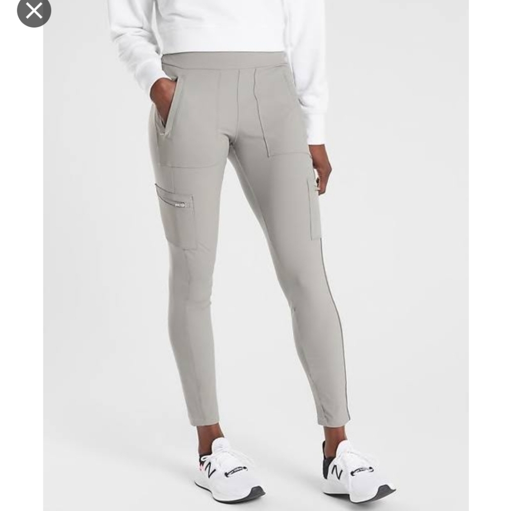 NWT Athleta Headlands Hybrid Cargo Tight